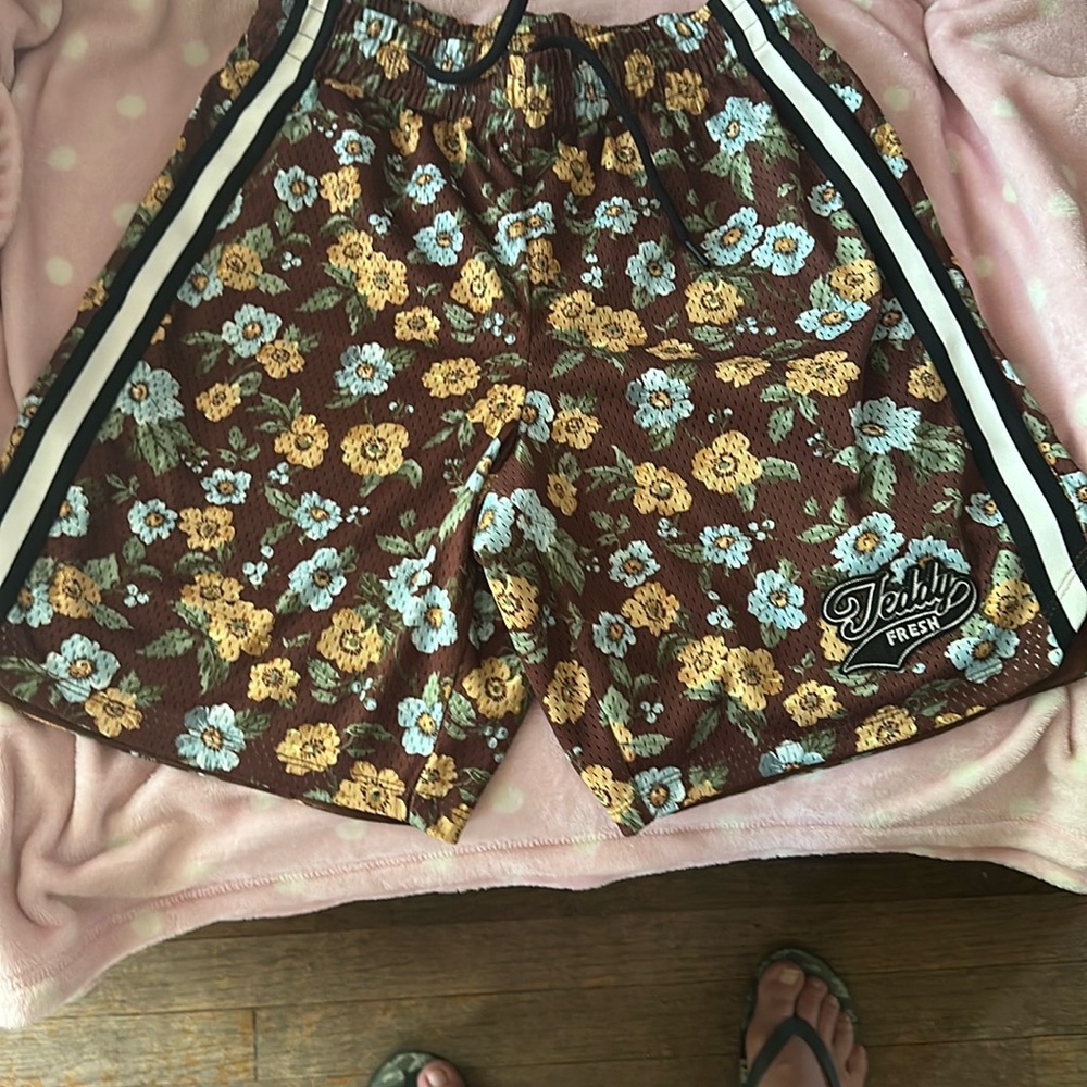 Teddy Fresh Brown Floral Mesh Basketball Shorts NWOT Size XS